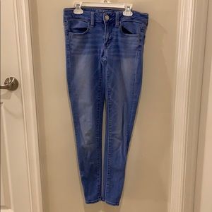 American Eagle blue jeans